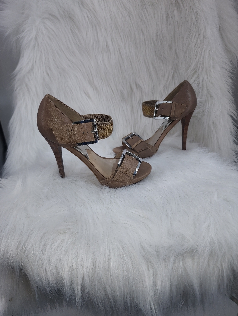 Michael Kors 4" Heel, Faith Sandal, Strappy, Size 7M